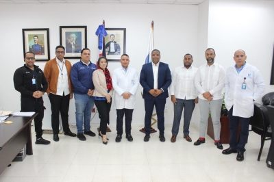 Hospital Ney Arias Lora comparte buenas prácticas con el Hospital Traumatológico de Higüey