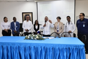 Doctor Julio &nbsp;Landr&oacute;n deja &nbsp;super&aacute;vit hist&oacute;rico de m&aacute;s de RD$300 millones en el Ney Arias Lora